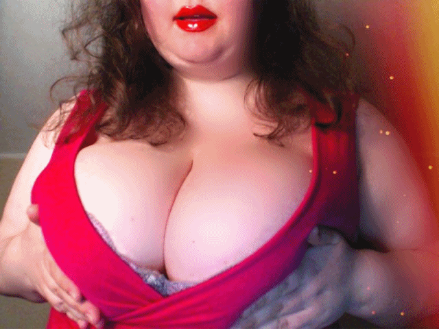 Big boobs web cam model  Mylene